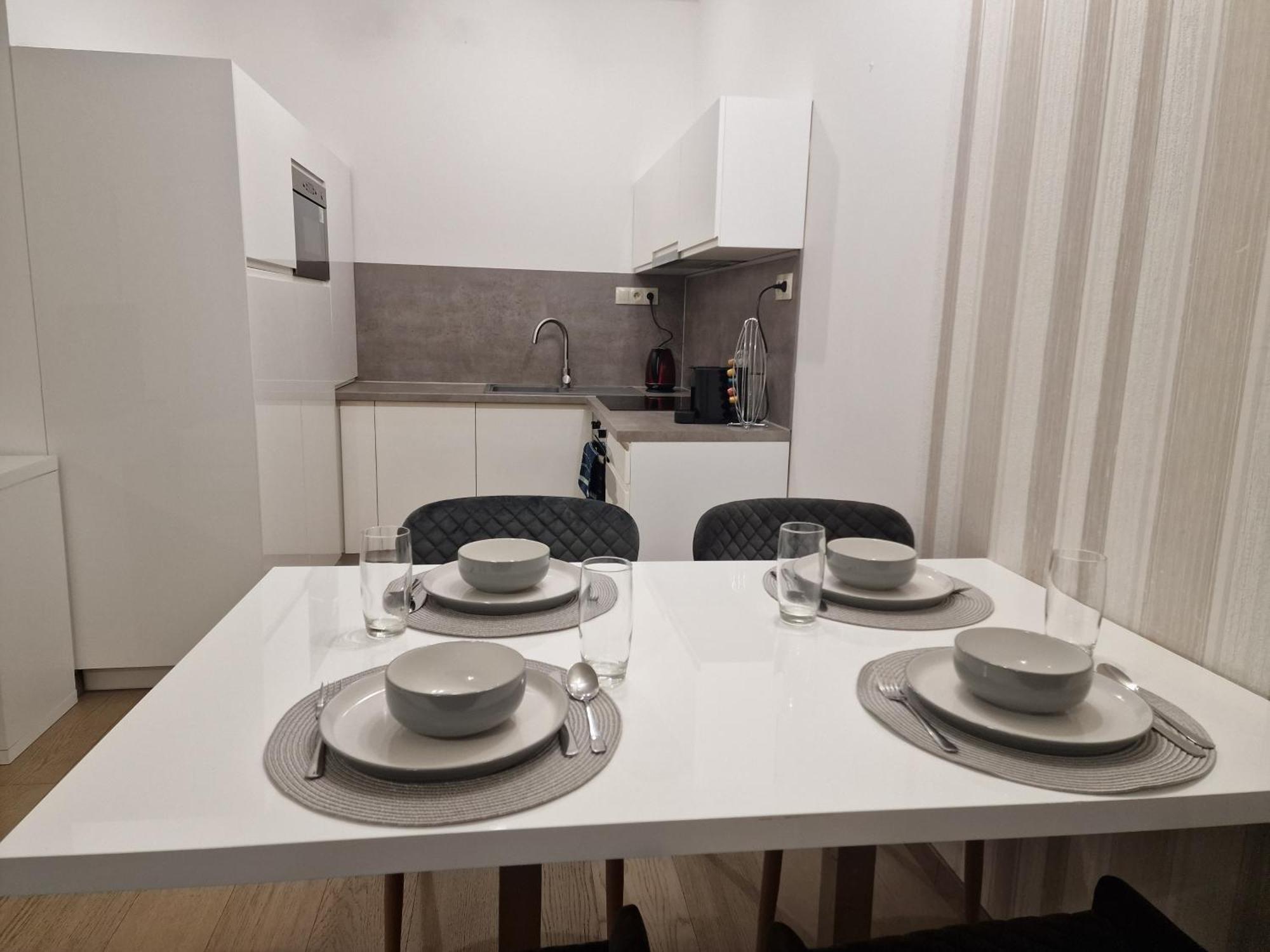 Stylish Panorama City Family Suite Bratislava Extérieur photo